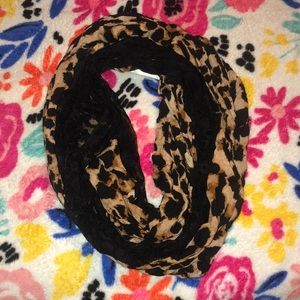 Charlotte Russe cheetah print scarf